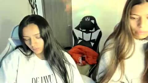 Snapshot of _khloe_sweet chatting on 12-04-25, 09:45 khloe sweet online show from 12-04-25, 09:45