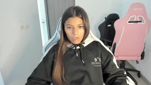 Snapshot of _khloe_sweet chatting on 12-22-25, 06:27 khloe sweet online show from 12-22-25, 06:27