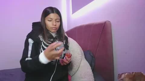 Snapshot of _khloe_sweet chatting on 02-03-26, 04:45 khloe sweet online show from 02-03-26, 04:45