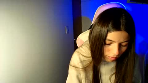 khloe sweet online show from 06-03-26, 11:21