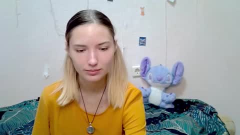 _kikiclark_ online show from 09-23-25, 03:15