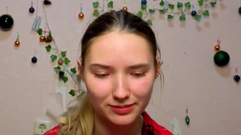 _kikiclark_ online show from 02-12-26, 08:59