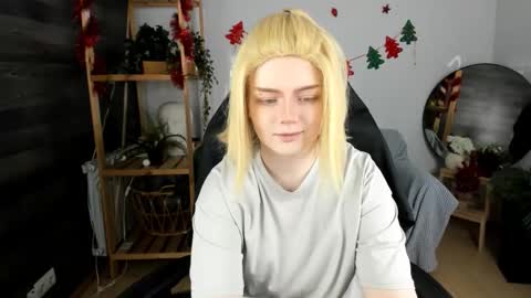 Snapshot of _killy_ chatting on 12-17-25, 08:15 Li online show from 12-17-25, 08:15