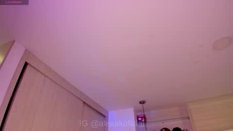 Snapshot of _kinkyalexa_ chatting on 02-25-26, 03:10 A L E X A online show from 02-25-26, 03:10
