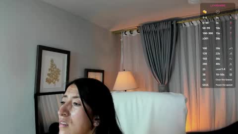 Snapshot of _kiramoon__ chatting on 10-19-25, 08:20 Kiraaaa 0 online show from 10-19-25, 08:20