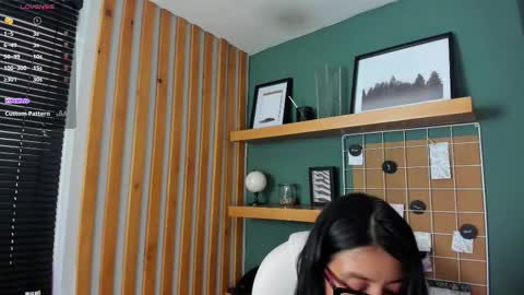 Kiraaaa 0 online show from 12-14-25, 08:24