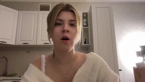 Molly   Emily online show from 03-03-26, 11:43