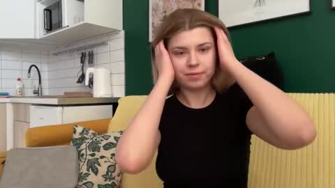 Molly   Emily online show from 03-14-26, 12:43