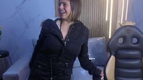 _kitten_1 online show from 05-27-26, 05:37