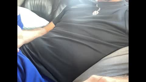 Kiwi online show from 01-28-25, 01:08