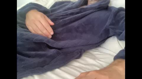 Kiwi online show from 09-26-25, 10:03