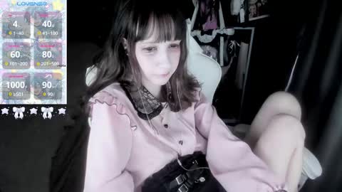  kuro  online show from 10-10-25, 07:18