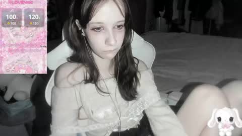  kuro  online show from 04-03-26, 07:39