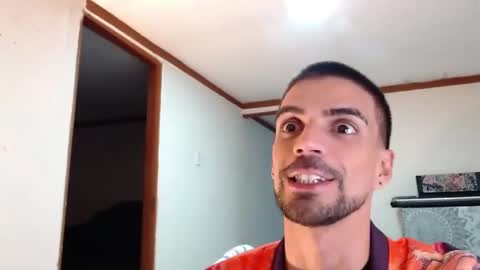 KURT online show from 04-16-26, 03:18