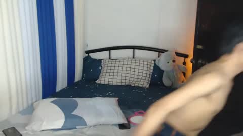 Kylie online show from 02-07-25, 04:35