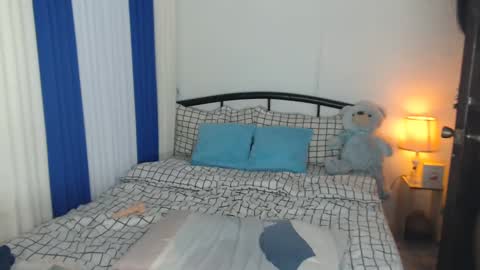 Kylie online show from 02-15-25, 02:33