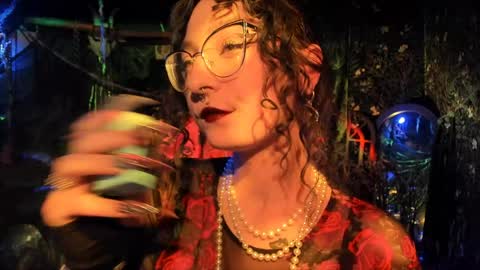 Lady Luna online show from 04-05-26, 07:44