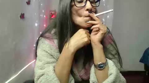 Snapshot of _laflaka2024 chatting on 11-22-25, 04:22 SANDRA online show from 11-22-25, 04:22