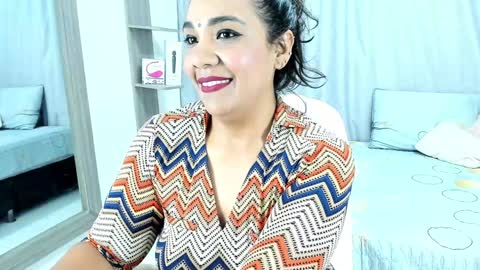 NAILHA SAJANI  online show from 12-02-24, 03:25