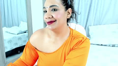 NAILHA SAJANI  online show from 12-03-24, 03:33