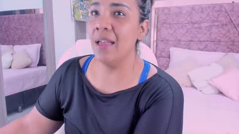 NAILHA SAJANI  online show from 02-10-25, 11:57