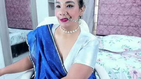 NAILHA SAJANI  online show from 03-01-25, 02:44