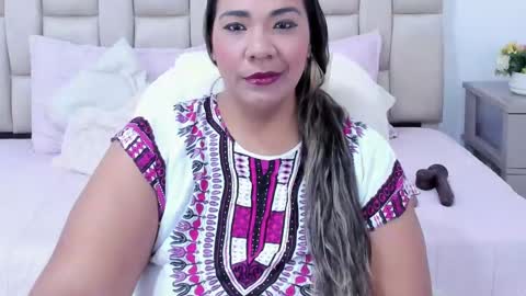 NAILHA SAJANI  online show from 09-08-25, 07:02