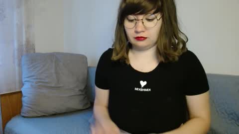 Snapshot of _lalilu_ chatting on 12-02-24, 05:26 _lalilu_ online show from 12-02-24, 05:26