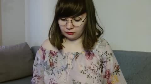 Snapshot of _lalilu_ chatting on 12-31-24, 07:53 _lalilu_ online show from 12-31-24, 07:53