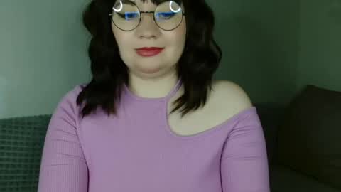 Snapshot of _lalilu_ chatting on 01-11-25, 05:07 _lalilu_ online show from 01-11-25, 05:07