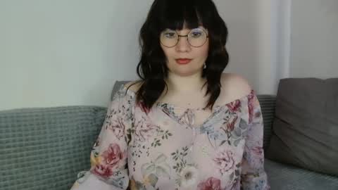 Snapshot of _lalilu_ chatting on 01-14-25, 11:10 _lalilu_ online show from 01-14-25, 11:10