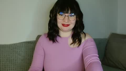 Snapshot of _lalilu_ chatting on 02-14-25, 05:46 _lalilu_ online show from 02-14-25, 05:46