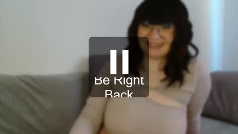 Snapshot of _lalilu_ chatting on 03-10-25, 12:15 _lalilu_ online show from 03-10-25, 12:15