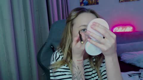 _lalune_ online show from 01-06-25, 12:59