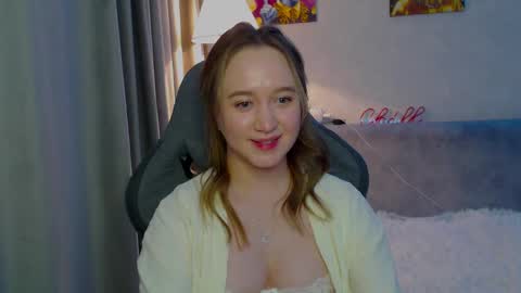 _lalune_ online show from 02-22-25, 10:09