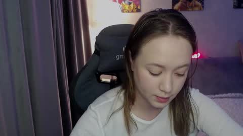 _lalune_ online show from 09-11-25, 11:49