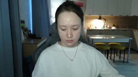 Snapshot of _lalune_ chatting on 03-02-26, 01:18 _lalune_ online show from 03-02-26, 01:18