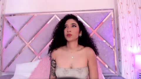 Lanna  online show from 01-16-25, 11:26