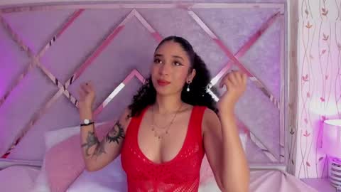 Lanna  online show from 02-24-25, 12:52