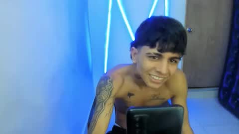 _latinhot_420 online show from 03-31-26, 08:42