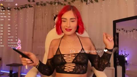 Laura online show from 09-30-25, 06:40