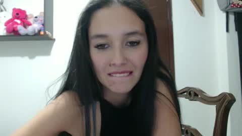 Lauren 3 online show from 12-04-25, 06:23