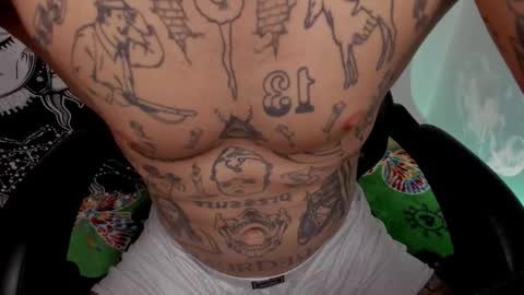 Snapshot of _layne chatting on 02-27-25, 10:15 Layne online show from 02-27-25, 10:15