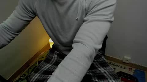 Snapshot of _layne chatting on 11-09-25, 10:13 Layne online show from 11-09-25, 10:13