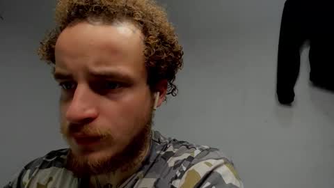 Snapshot of _layne chatting on 11-17-25, 07:25 Layne online show from 11-17-25, 07:25