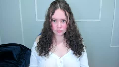 Snapshot of _leana_oo chatting on 05-14-26, 05:31 leana online show from 05-14-26, 05:31