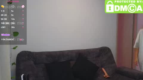 Snapshot of _leiablackley_ chatting on 10-15-25, 07:03 Sharon and Ed online show from 10-15-25, 07:03