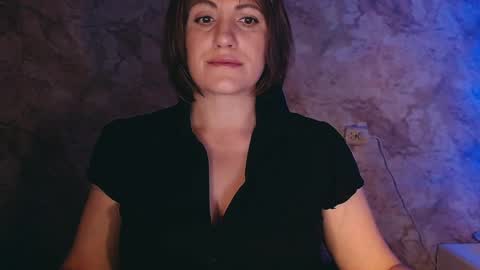 Snapshot of _letty_ chatting on 12-19-24, 08:44 Letty online show from 12-19-24, 08:44