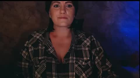 Snapshot of _letty_ chatting on 09-10-25, 10:10 Letty online show from 09-10-25, 10:10