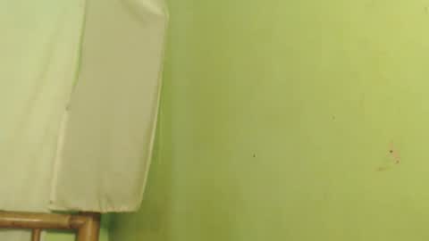 _lilies_gigi_ online show from 02-08-26, 12:14